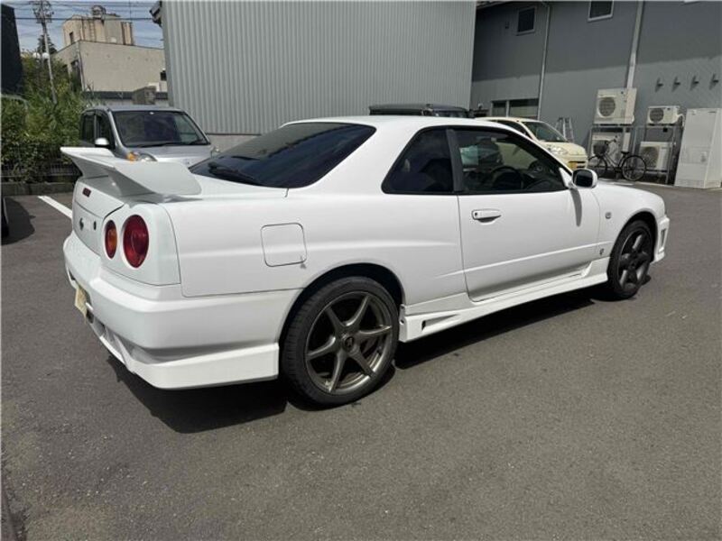 SKYLINE