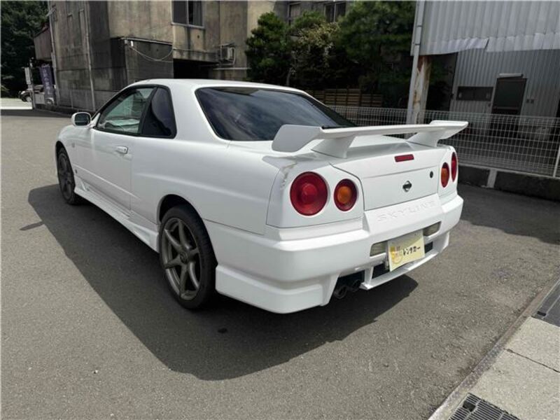SKYLINE