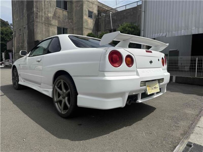 SKYLINE