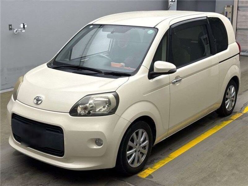 TOYOTA PORTE