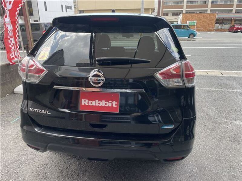 X-TRAIL
