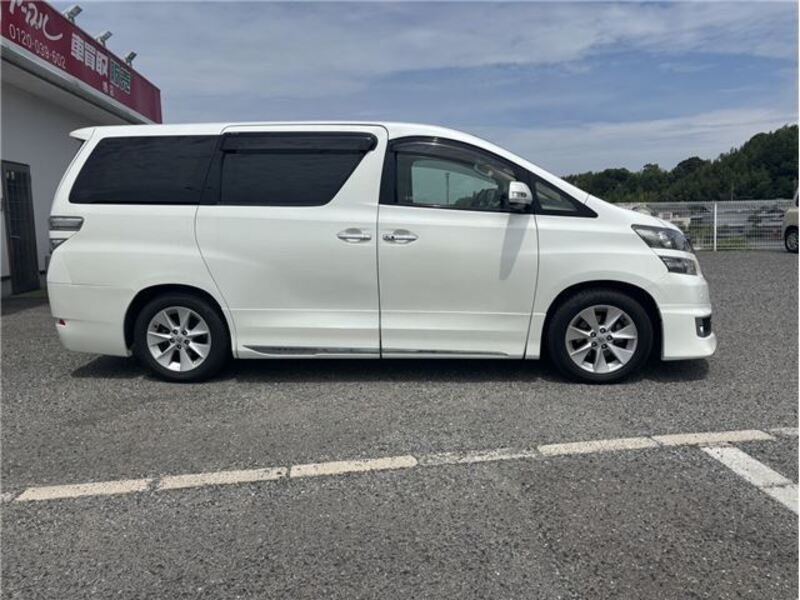 VELLFIRE