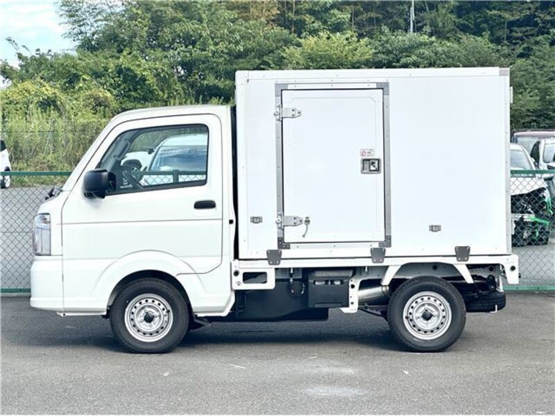 CARRY TRUCK