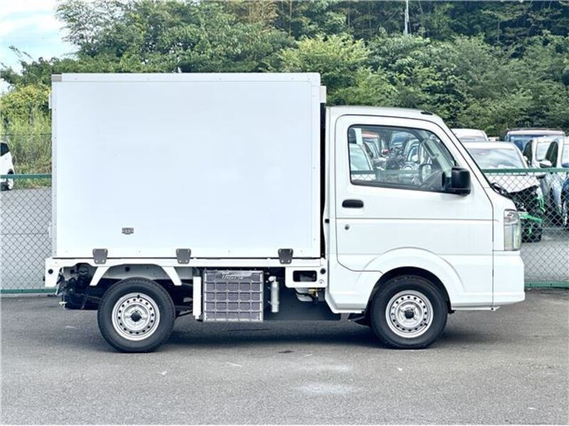 CARRY TRUCK