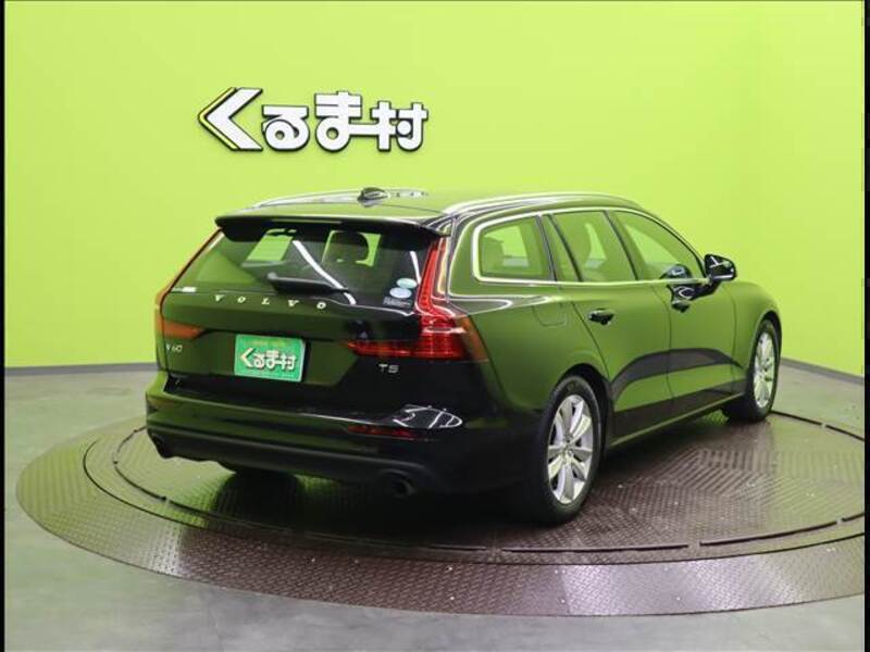 V60