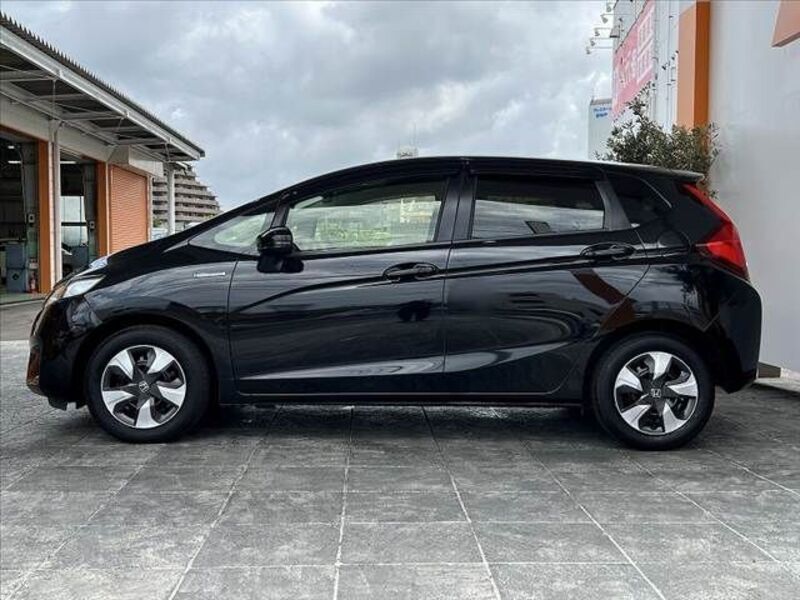 FIT HYBRID