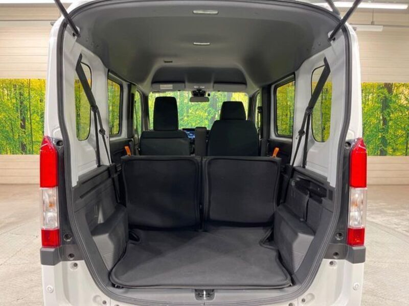 N-VAN