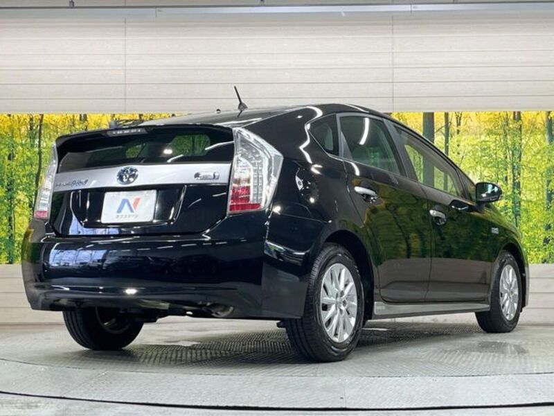 PRIUS PHV