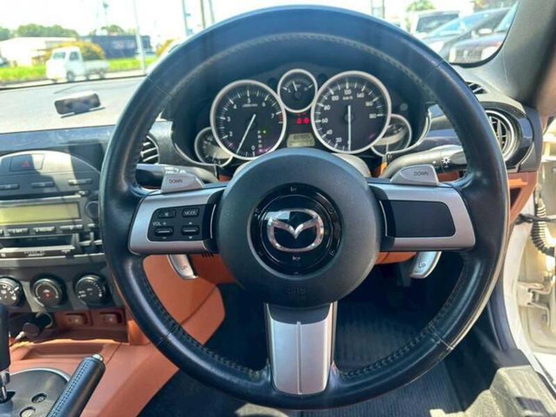 ROADSTER