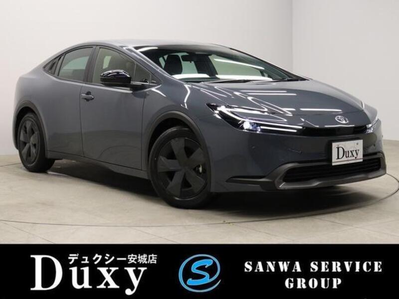 TOYOTA PRIUS