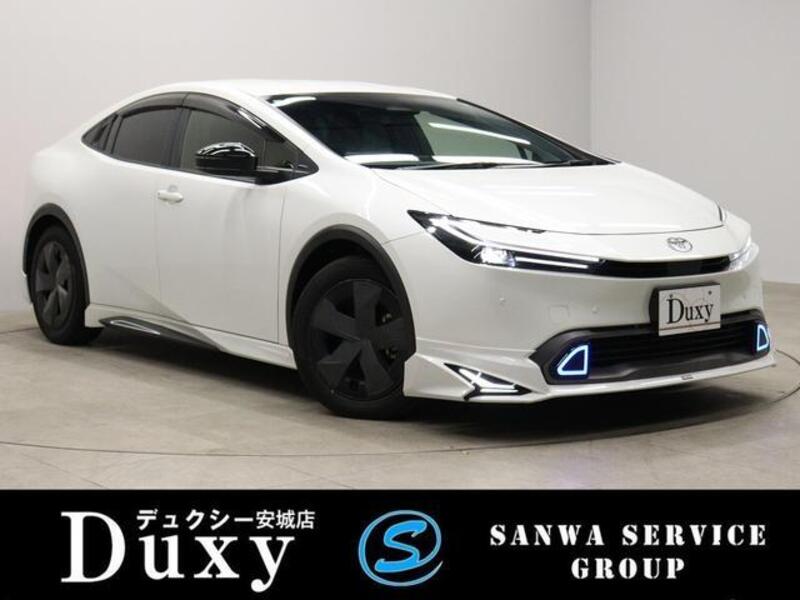 TOYOTA PRIUS
