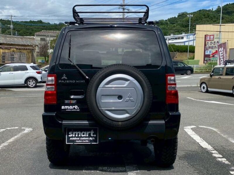 PAJERO MINI