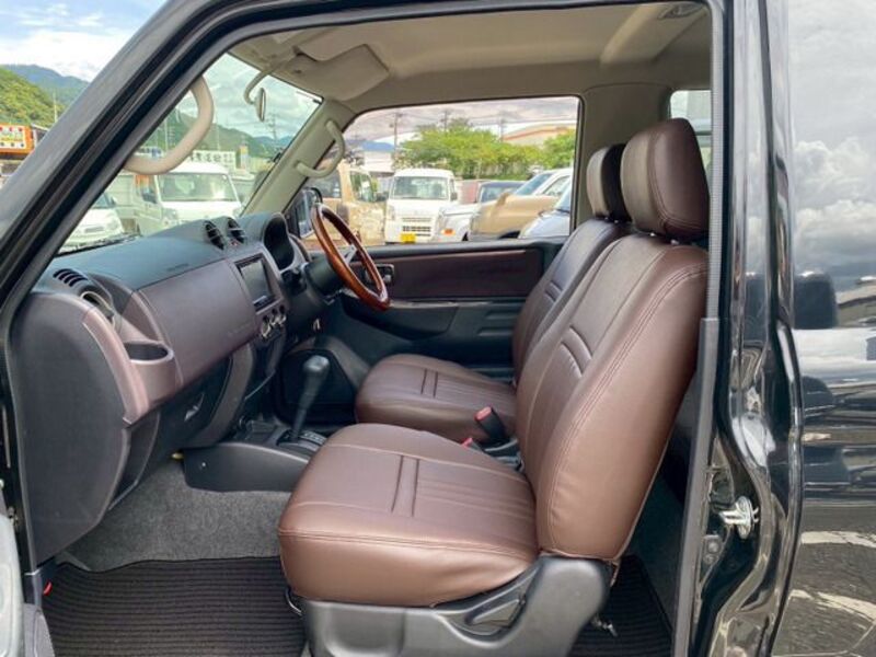 PAJERO MINI