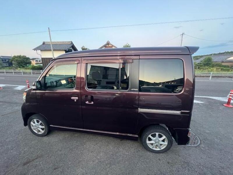 ATRAI WAGON