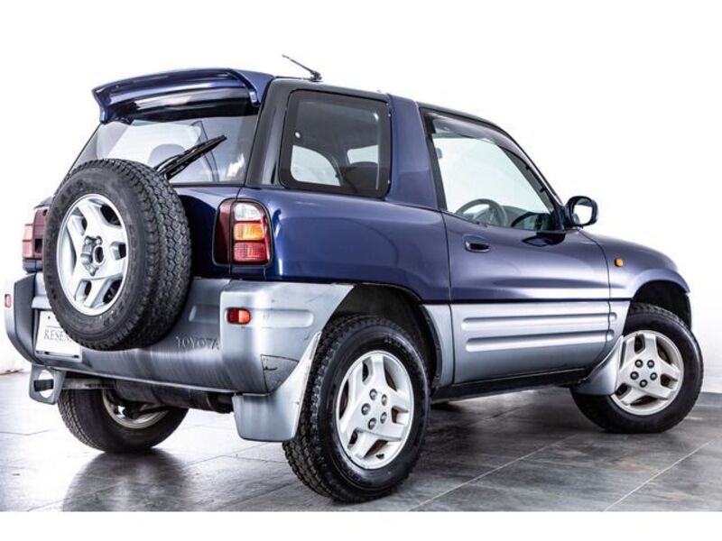 RAV4