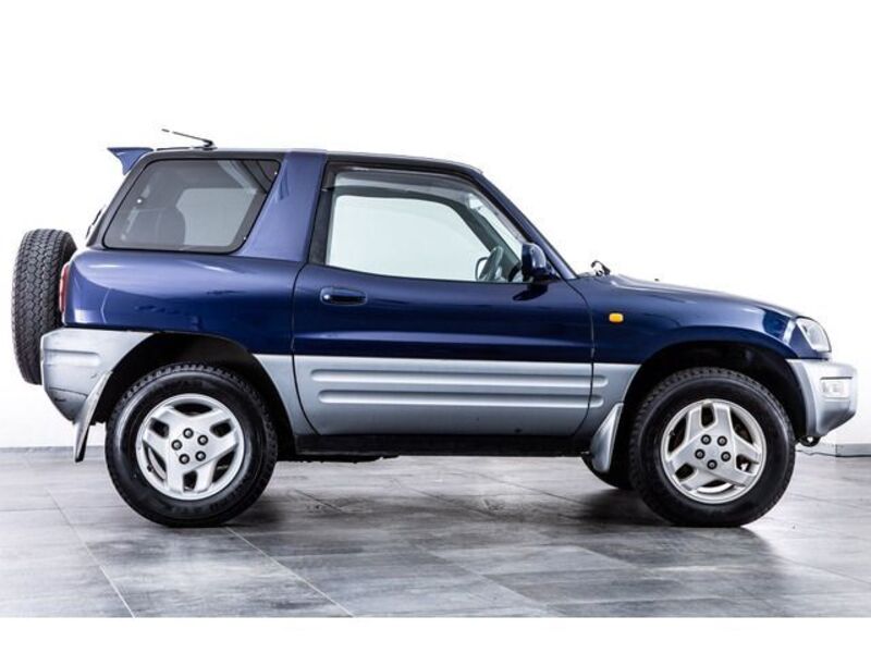RAV4
