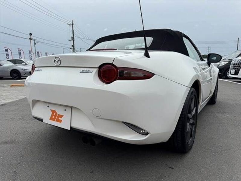 ROADSTER