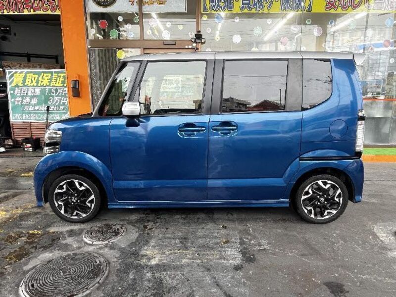 N BOX CUSTOM