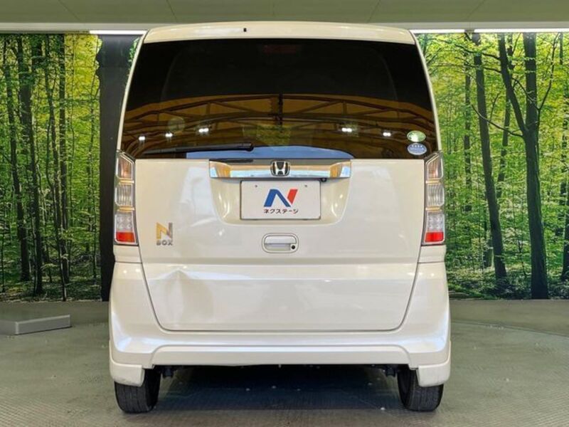 N BOX