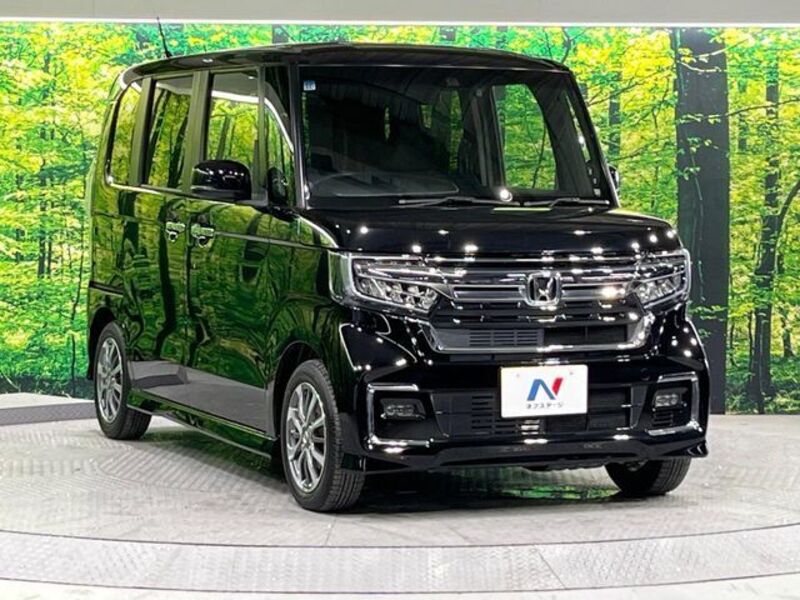 N BOX CUSTOM