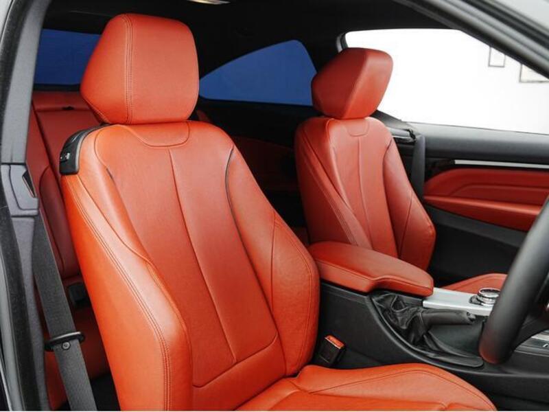4 SERIES