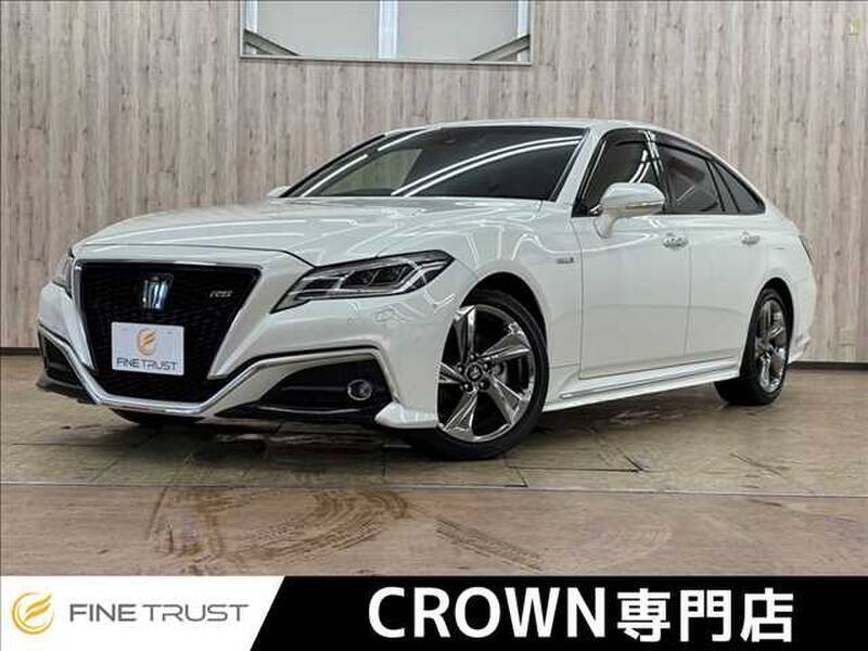 TOYOTA CROWN