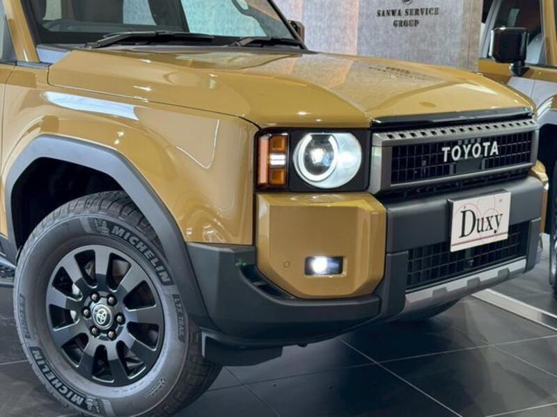 LAND CRUISER 250