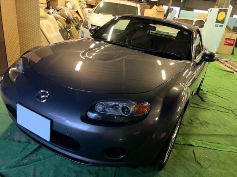 ROADSTER