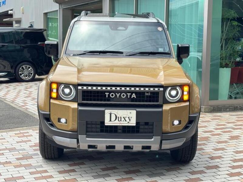 LAND CRUISER 250