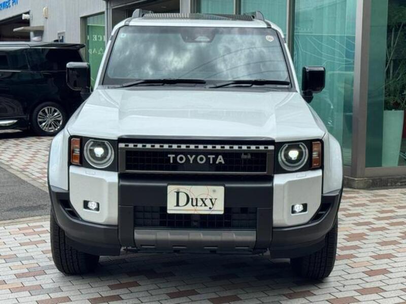 LAND CRUISER 250