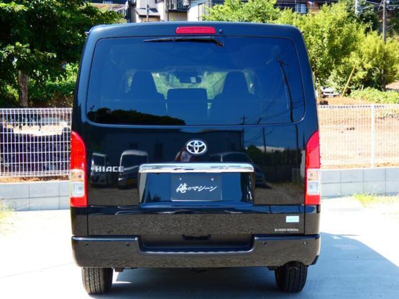 HIACE VAN