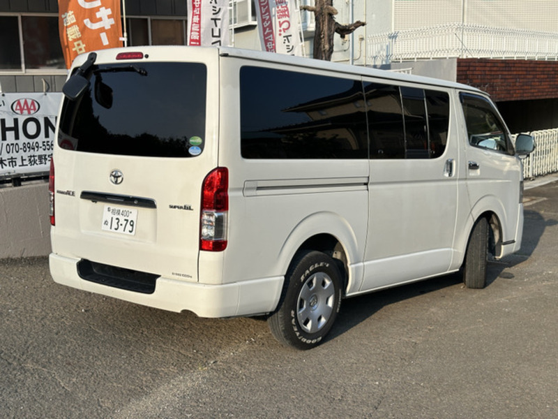 HIACE VAN