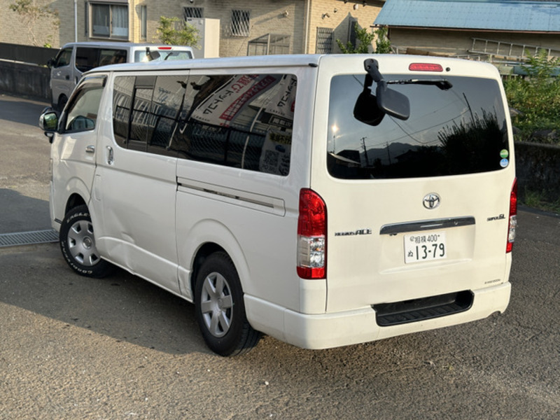 HIACE VAN