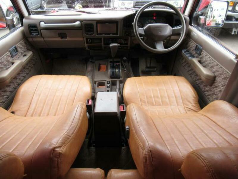 LAND CRUISER PRADO-5