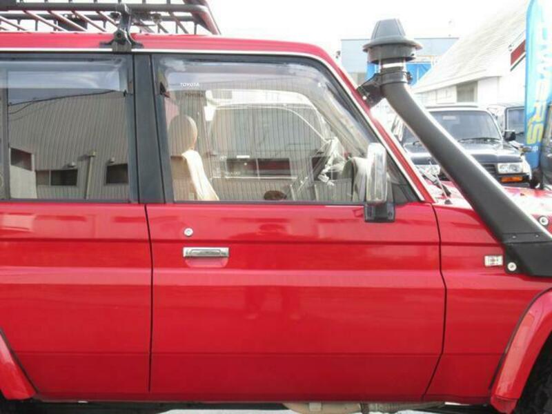 LAND CRUISER PRADO-17