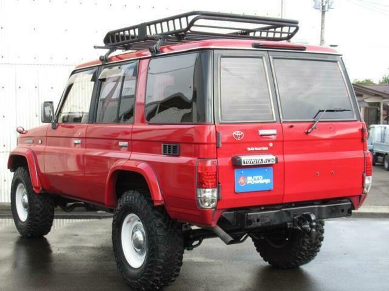 LAND CRUISER PRADO-9