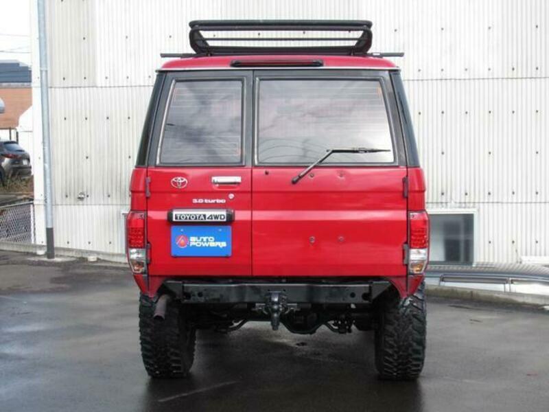LAND CRUISER PRADO-3