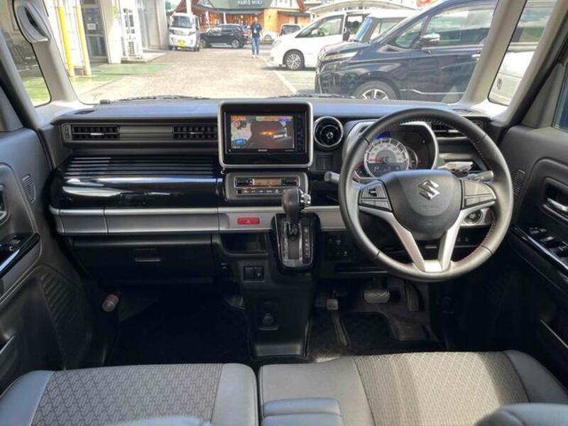 SPACIA CUSTOM
