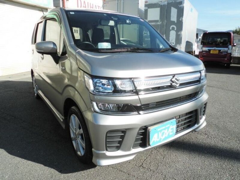 WAGON R