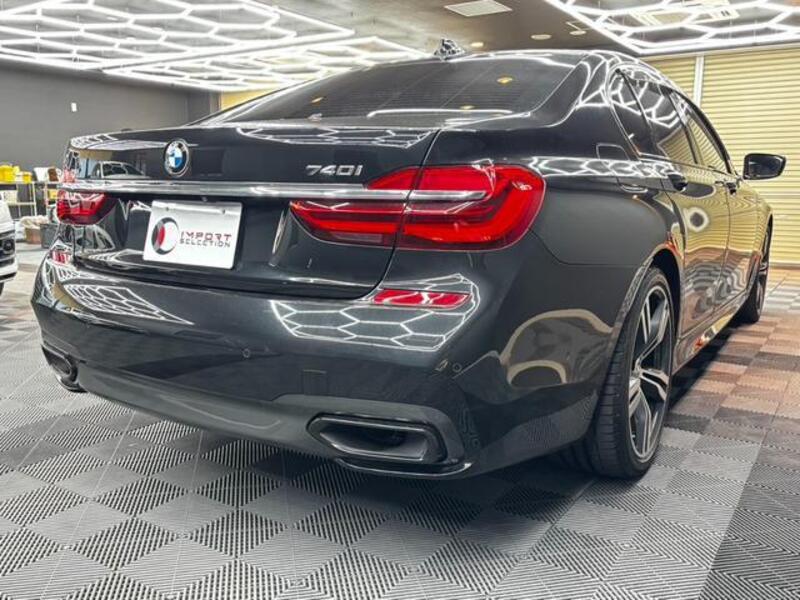 7 SERIES