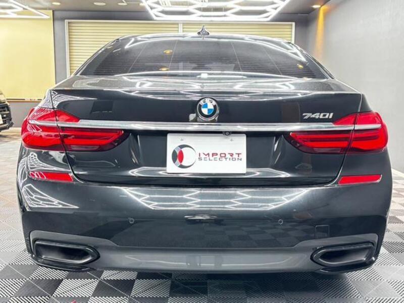 7 SERIES