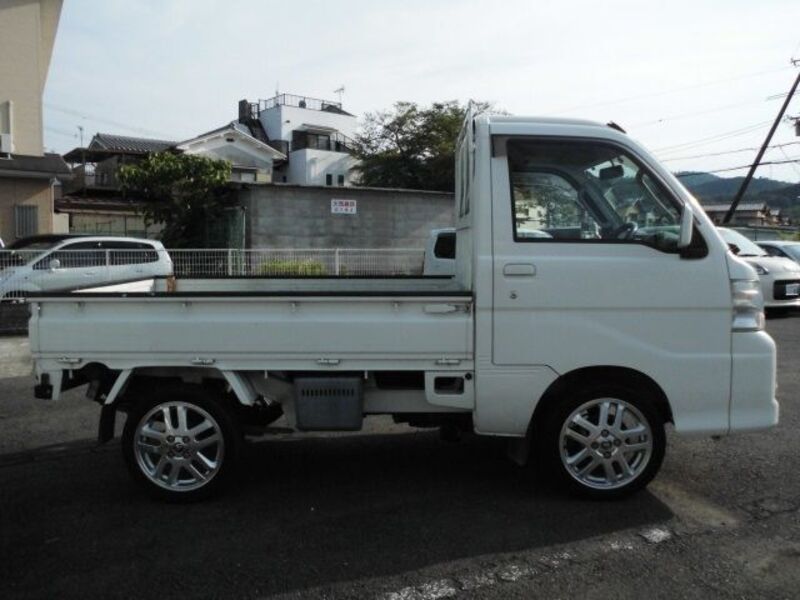 PIXIS TRUCK