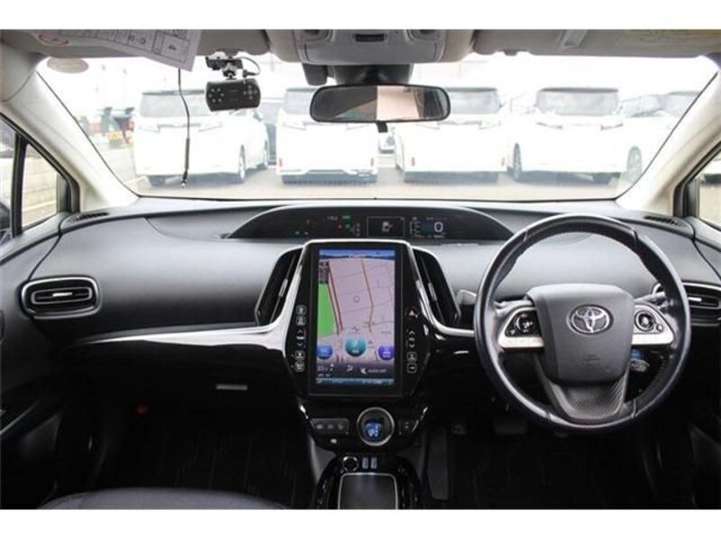 PRIUS PHV