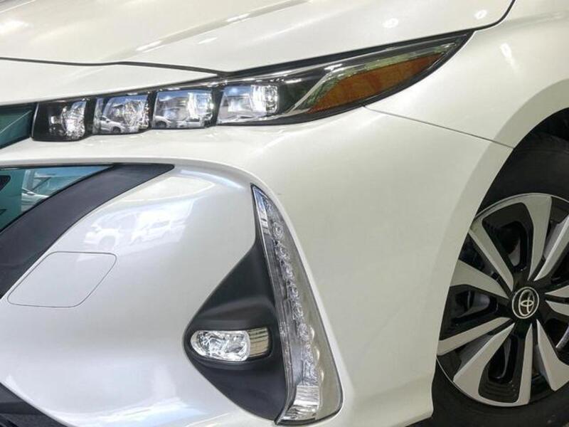 PRIUS PHV