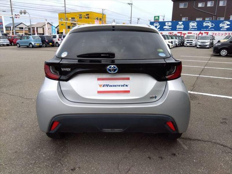 YARIS