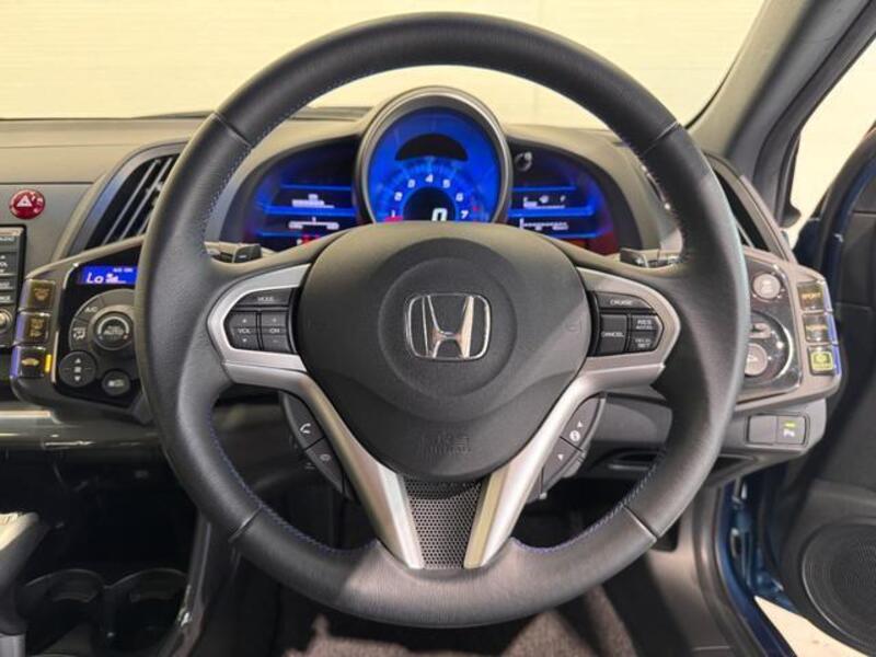 CR-Z