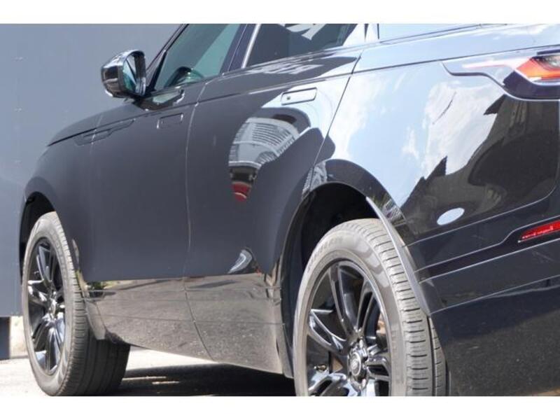 RANGE ROVER VELAR