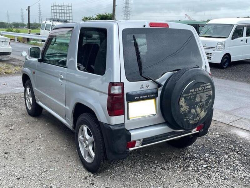 PAJERO MINI