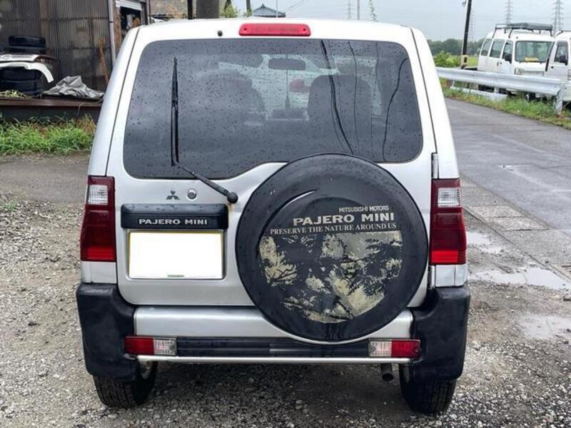 PAJERO MINI