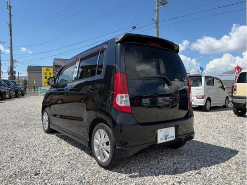 WAGON R